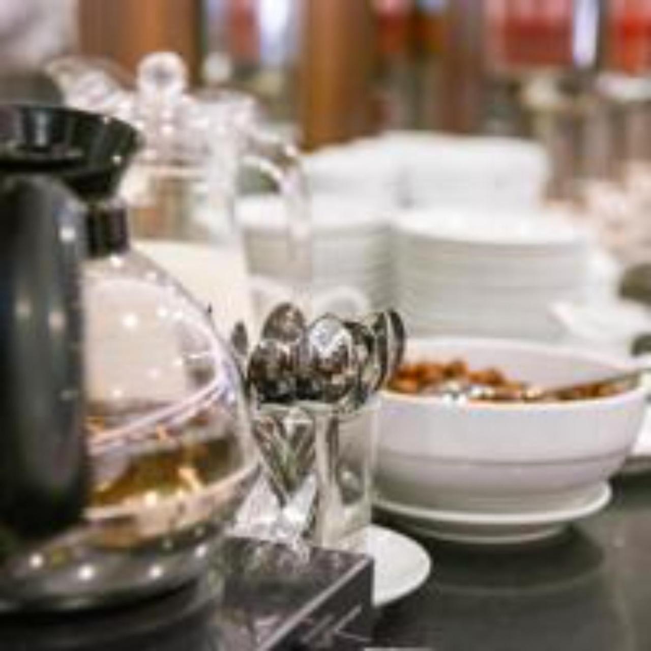Minasi Premium Hotel Ханой Екстериор снимка